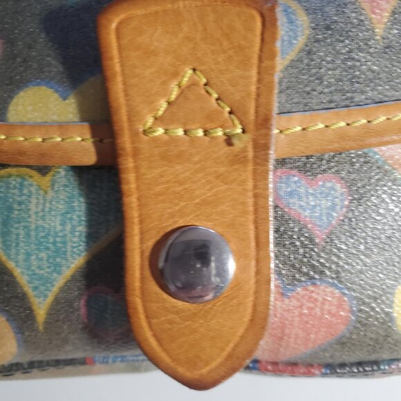 Vintage Y2K Dooney & Bourke Heart logo Wristlet **Read Description** - Picture 3 of 16